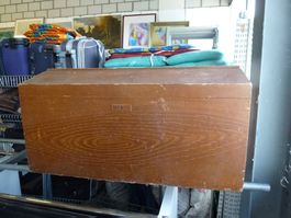 Holztruhe , bemahlt innen Naturholz 100 x 50 x 50 hoch