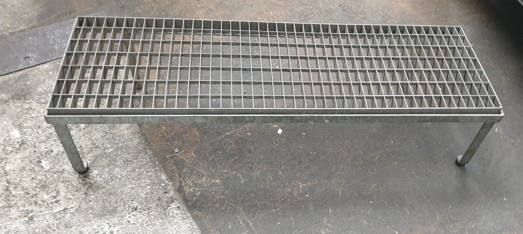 Grilles & Grillages: Gitterrost – D'occasion à Müllheim Dorf par Linus18 2
