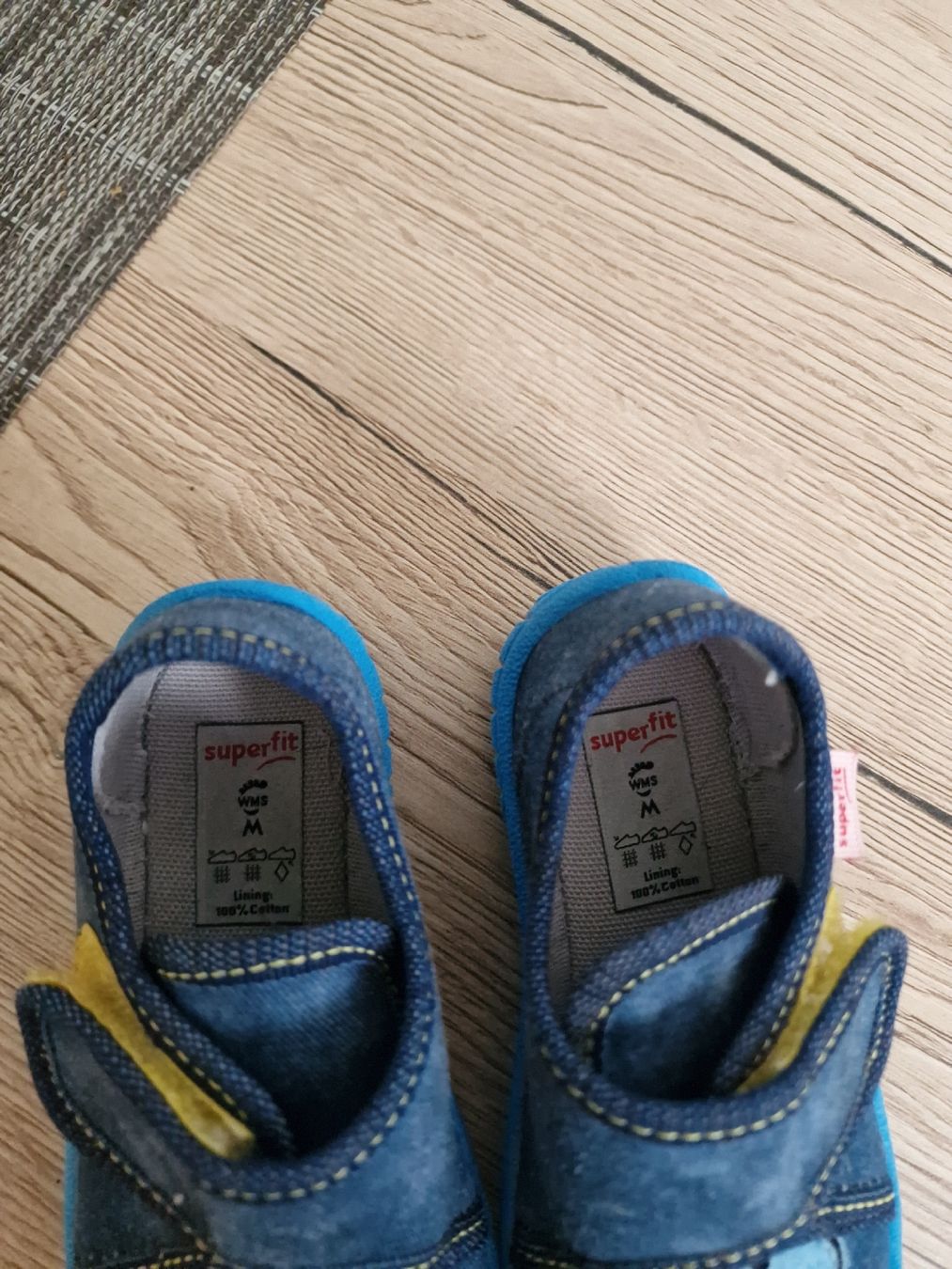 Superfit Scarpe per ragazzi: Superfit Hausschuhe Gr. 23 – Usato da Lyss venduto da kar_vgn2 7