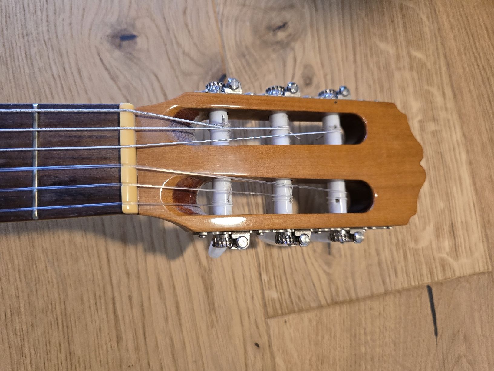 Esp Musikinstrumente: ESPALA Mod. S-61 – Gebraucht aus Rothrist von Simba2000 2