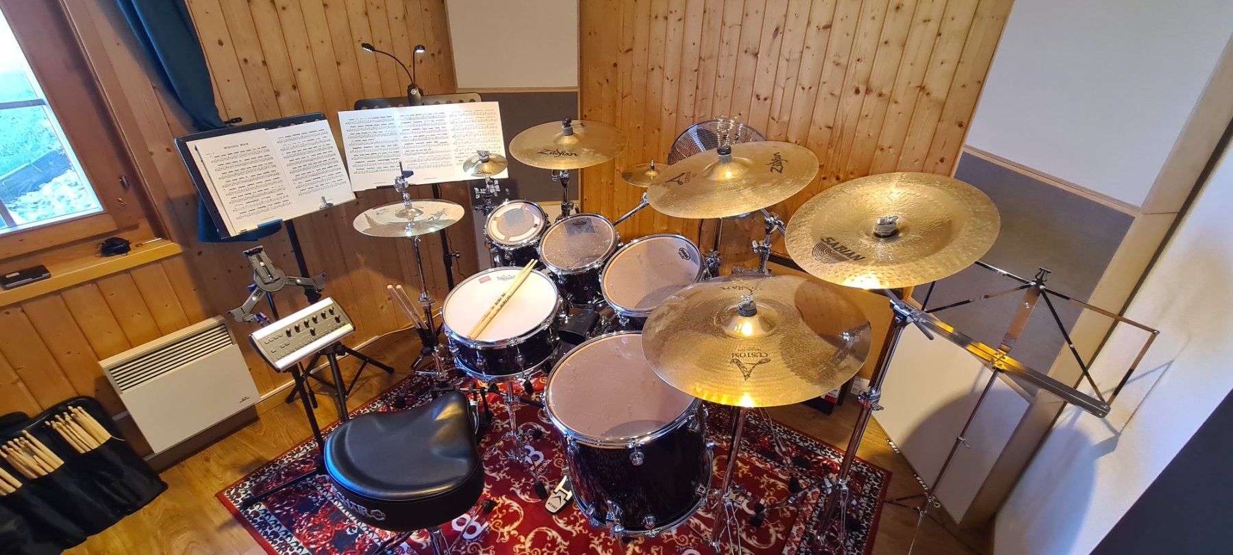 DW Strumenti musicali: DW Performance Standard Ebony 6 fûts – Usato da Farvagny-le-Petit venduto da dru_w5b6