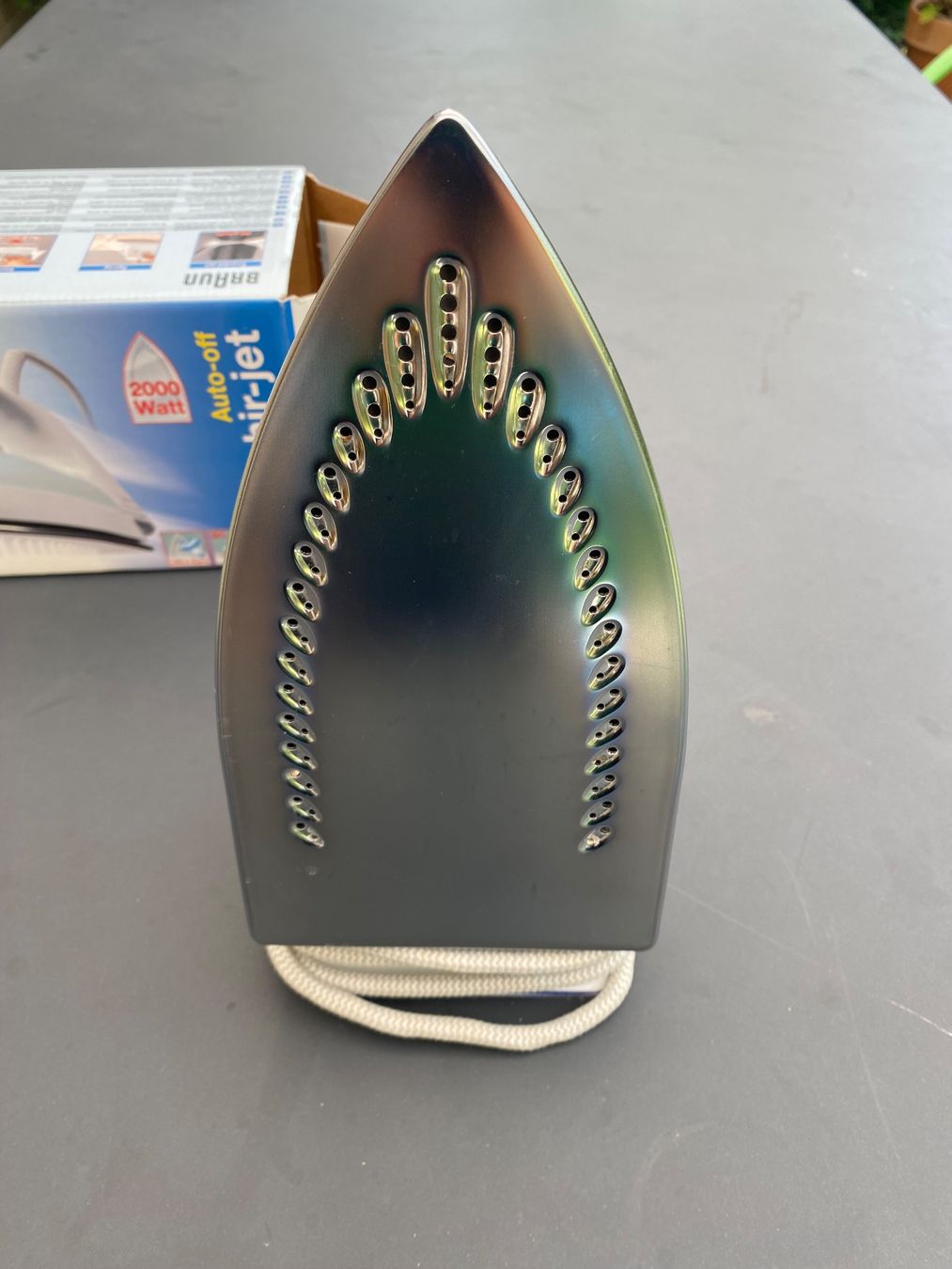 Braun Ferri da stiro: Fer à repasser – Usato da Conches venduto da Brigant4 2