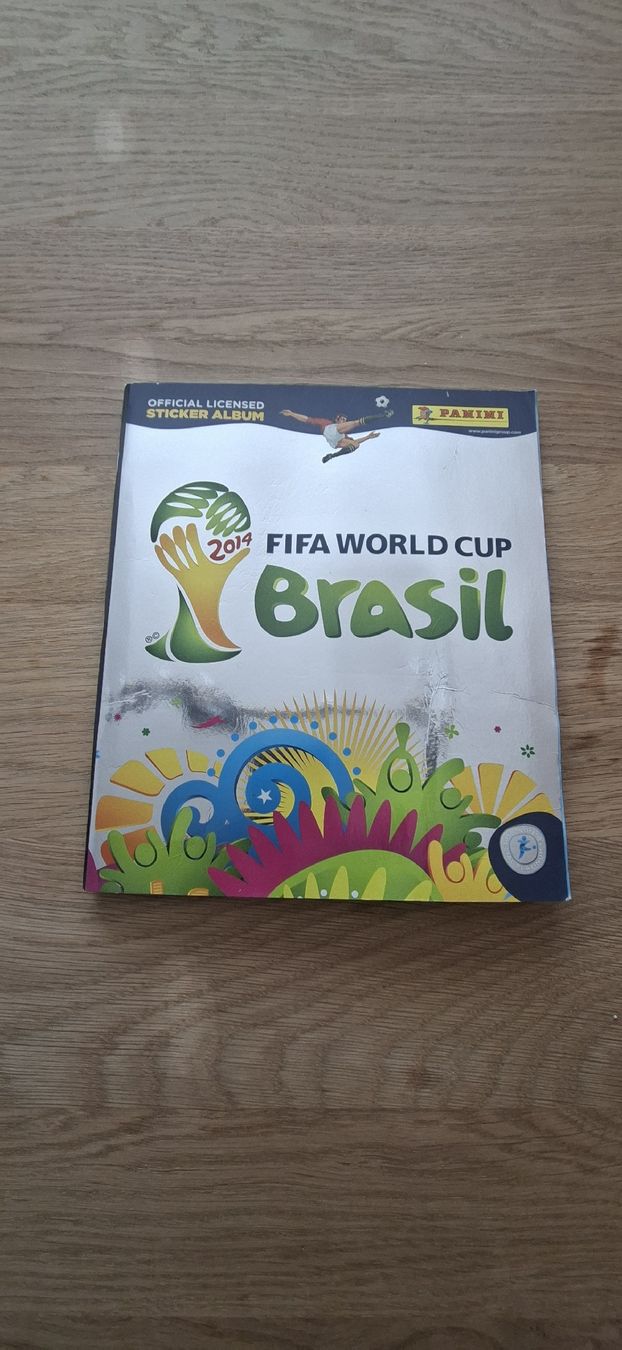 Panini Album: WM 2014 Panini Album vollständig – Usato da Buchs ZH venduto da GRE_11