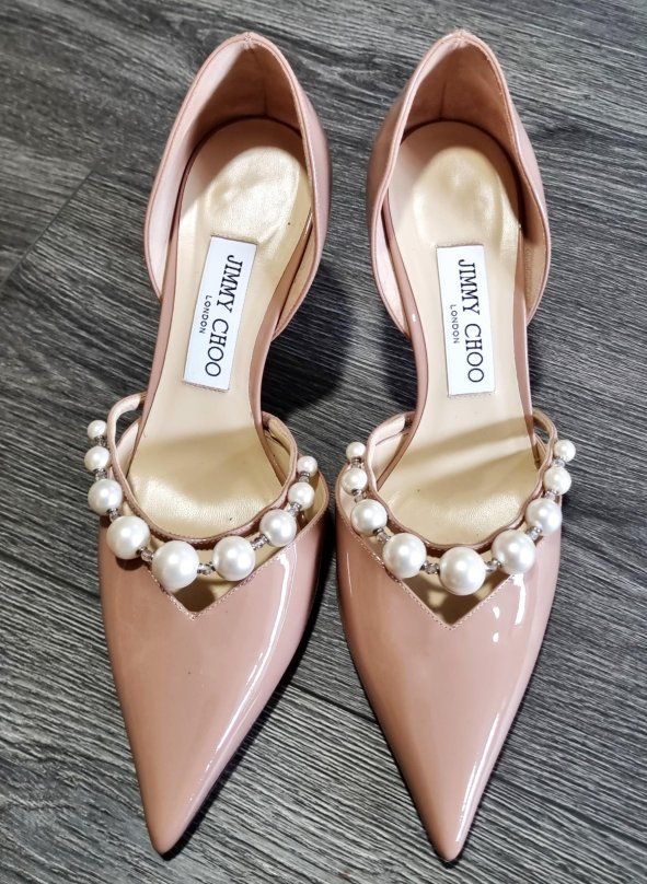 Jimmy Choo Chaussures femmes: JIMMY CHOO Pumps mit Perlen Gr. 38.5 – D'occasion à Uetliburg SG par mafrey63 1