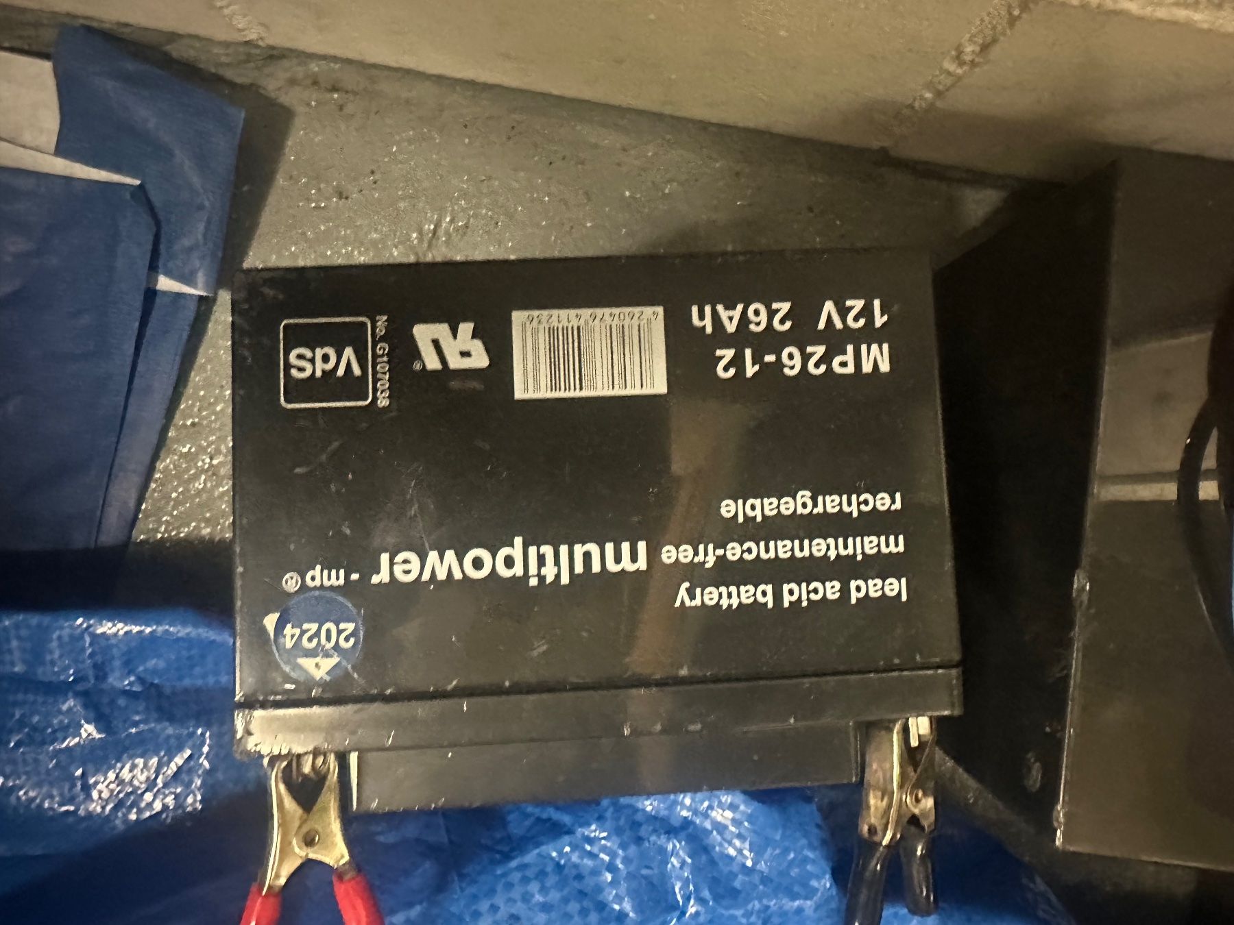 Batterie: 2 Baterien a 12 volt – Usato da Nürensdorf venduto da maqopaqo 7