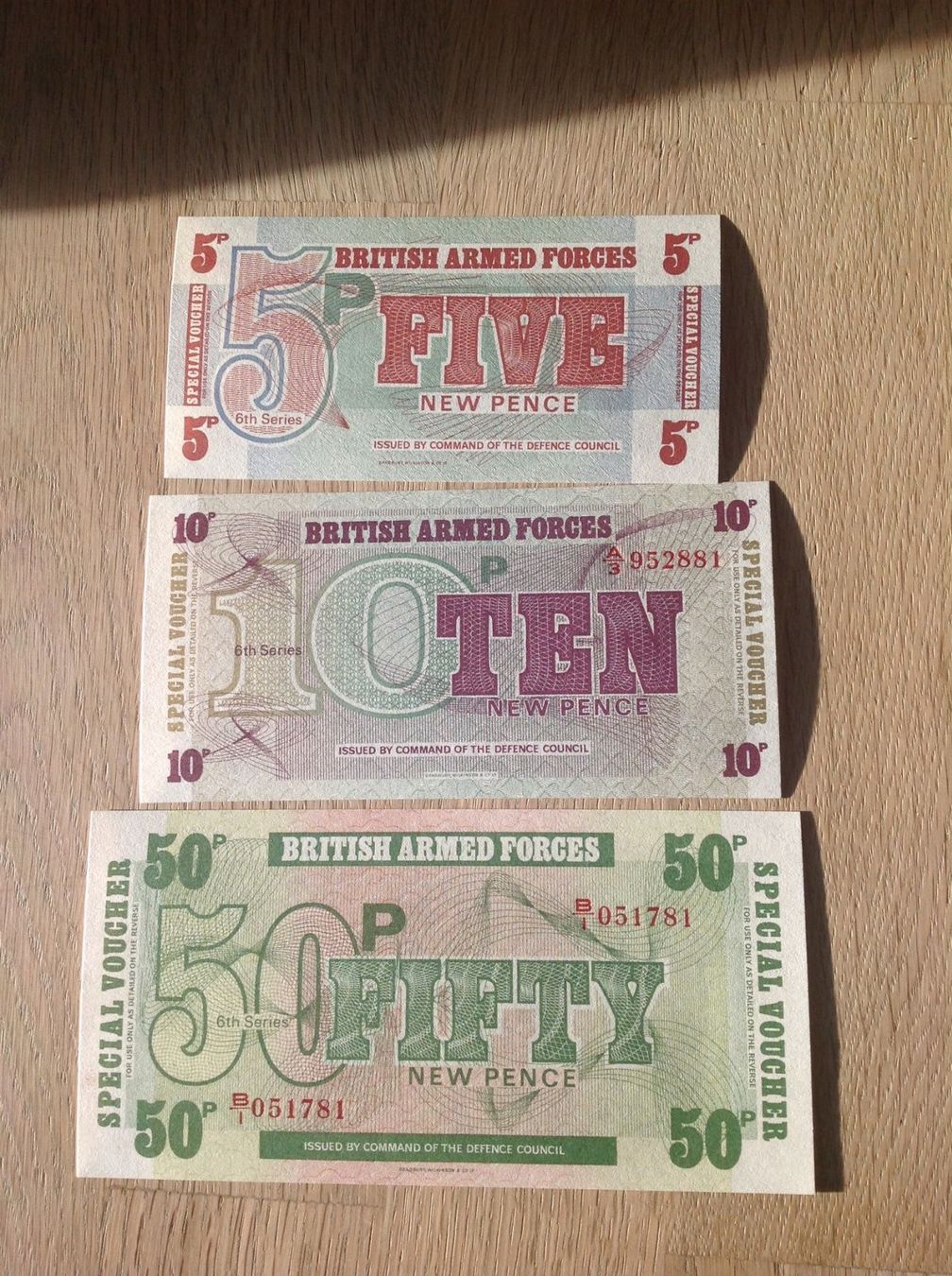 Banknoten: Trois billets de l'armée Britannique UNC – Neu (gemäss Beschreibung) aus Villars-sur-Glâne von Graca03 2