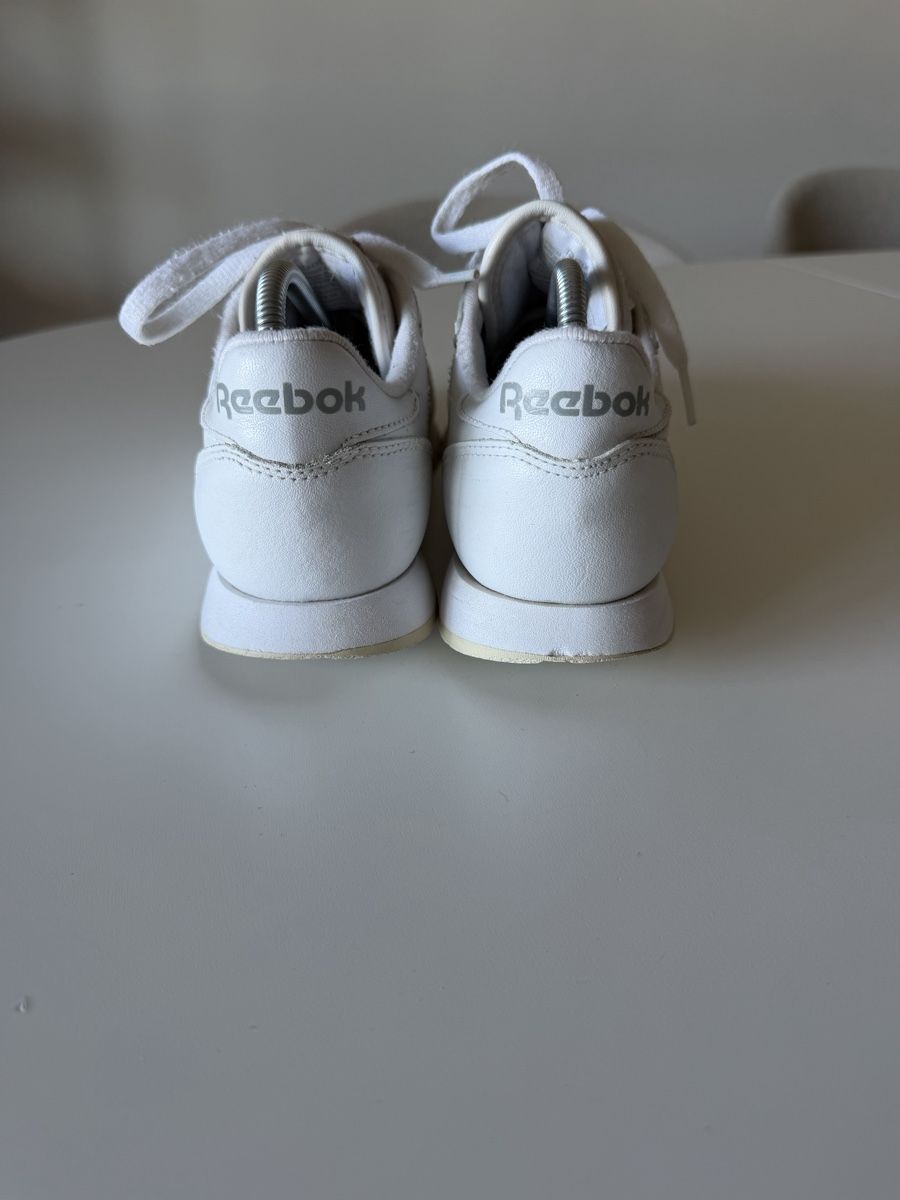 Reebok Scarpe da uomo: Reebok Classic Leather Weiss Grösse 37.5 – Usato da Basel venduto da Ksjusha 2