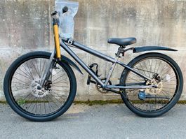 24 Zoll Kinderfahrrad Mountainbike Singlespeed GRAU NEU