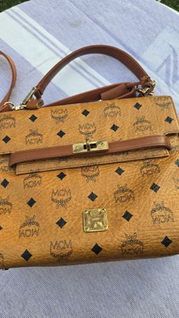 handbag
