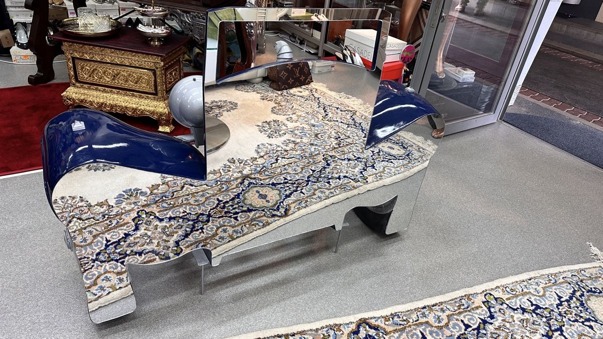 Accessori per altri veicoli: Stefano Ricci Auto  Ladeneinrichtung – Usato da Lachen SZ venduto da HelvetiaLuxury 3