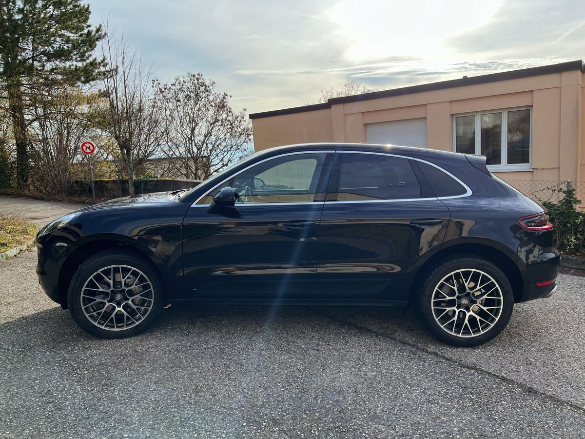 Porsche Automobili: Porsche Macan S Diesel – Usato da Neuchatel venduto da Pancrazi