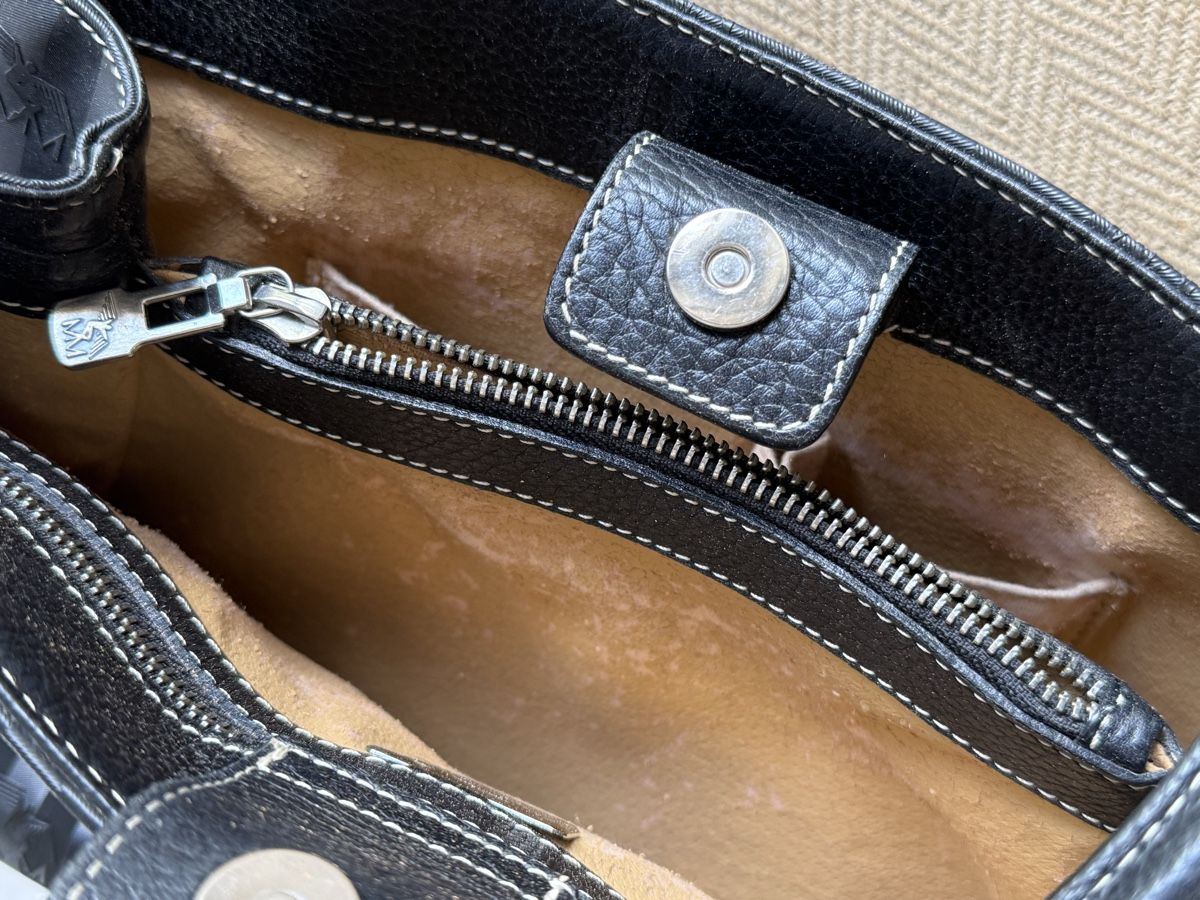 Maison Mollerus Borse da donna: Design Handtasche MAISON MOLLERUS Swiss Made  – Usato da Konolfingen venduto da petzipetz 2