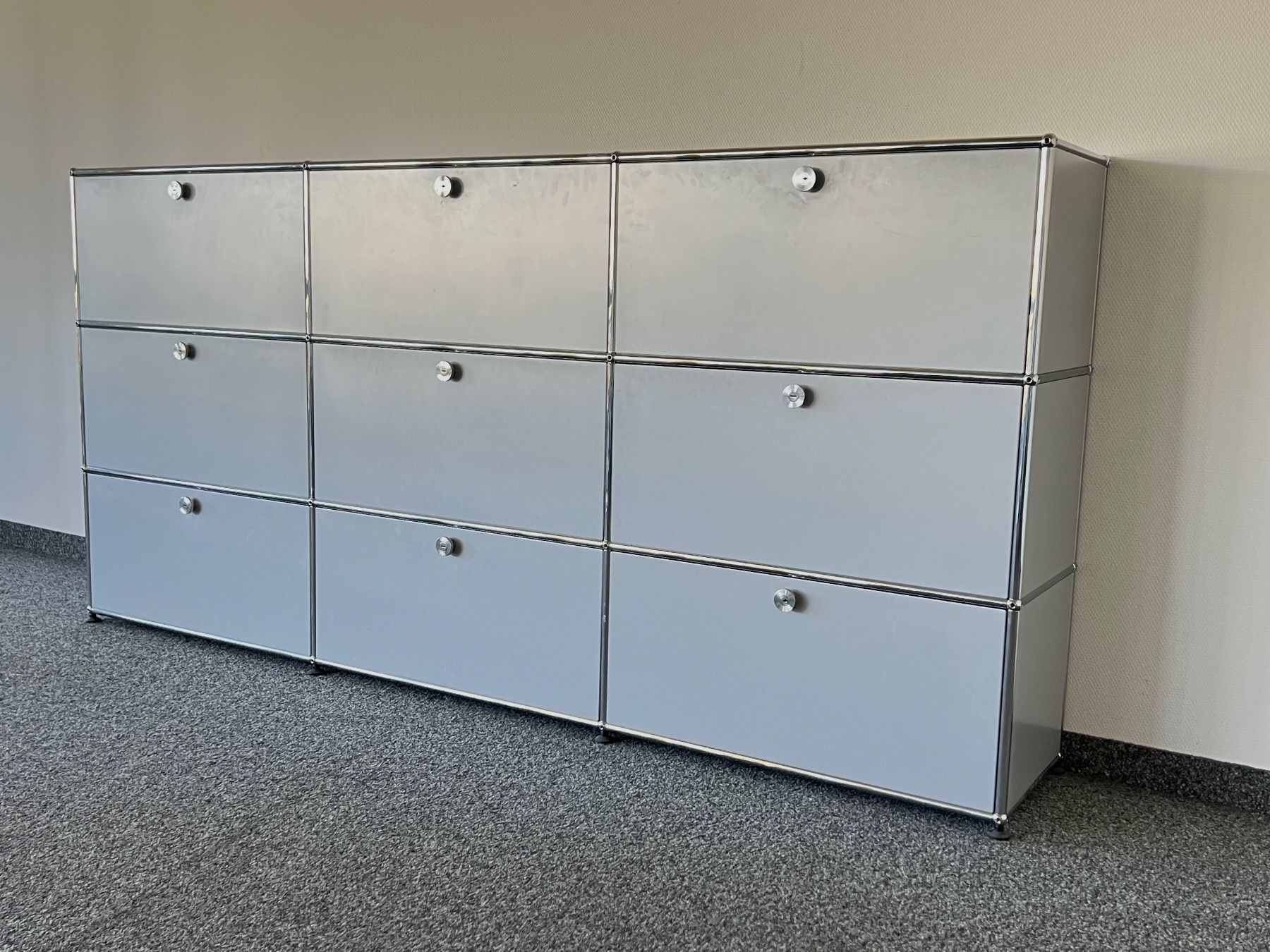 USM Kommoden: USM Haller Sideboard Mattsilber 4 Stück – Gebraucht aus Dietikon von Kumar_Occasionen 2