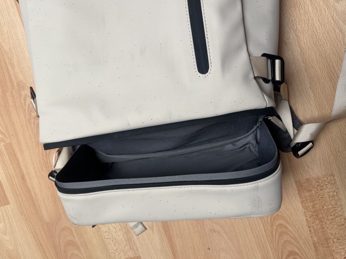 Kapten & Son Zaini: KAPTEN & SON Rucksack  – Usato da Müntschemier venduto da leonie.3232 5
