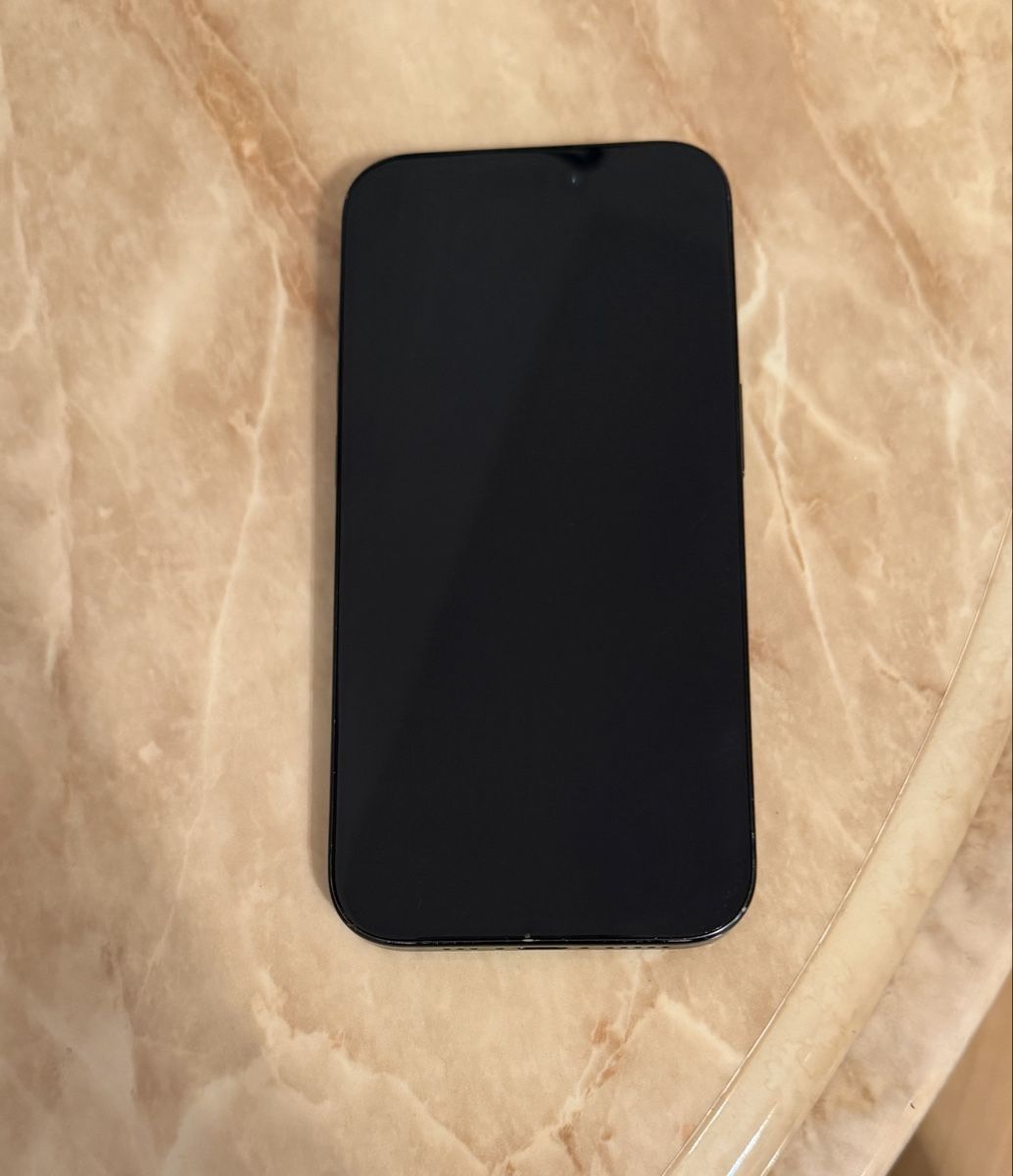 Apple Telefoni cellulari / Smartphones: Iphone 15 Pro 128GB Midnight blue – Usato da Oberburg venduto da Diyi 1