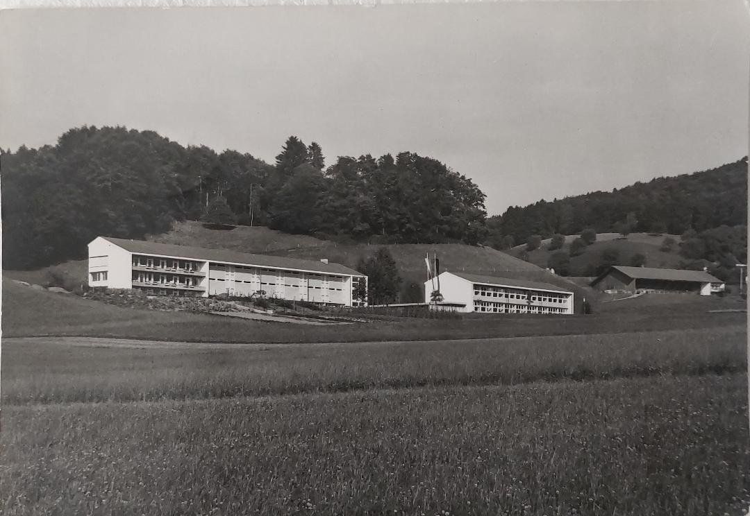 Ansichtskarten: LIEBEGG  -   Landwirtschaftliche Schule  -  1969 – Gebraucht aus Delémont von Domdom1