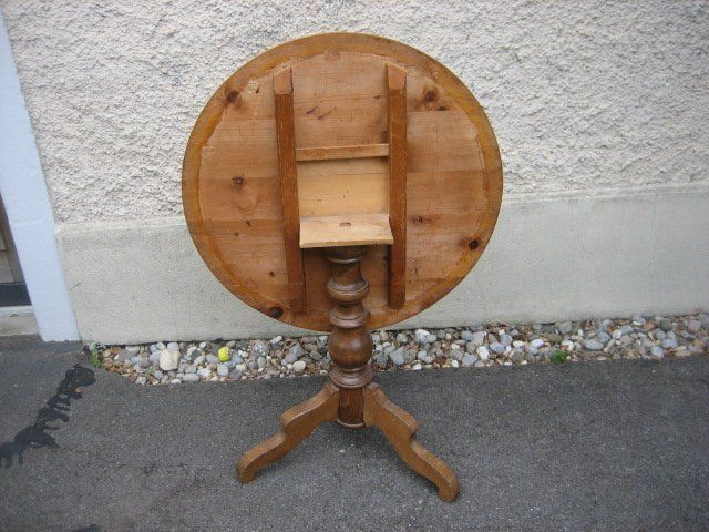 Tavoli: Rundtisch mit Schachbrettmuster Intarsien Holz – Usato da Winterthur venduto da pf02 2