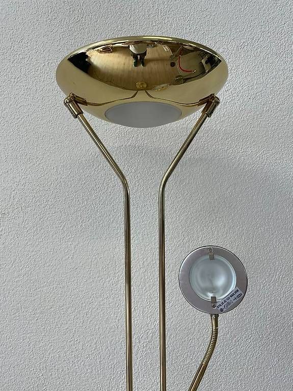 Lampade: Vintage Stehleuchte mit Leseleuchte in Messingoptik – Usato da Obernau venduto da Arche_Noah_Brocki 2