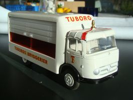 Tekno Mercedes  310 Tuborg Bier Lastwagen schön und selten