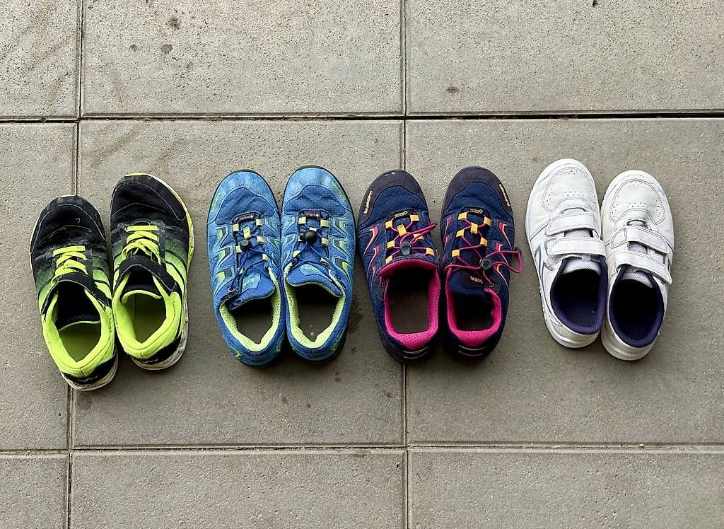 Scarpe per ragazzi: Kinder Turnschuhe Grösse 34 – Usato da Sargans venduto da TrickyHikr 3