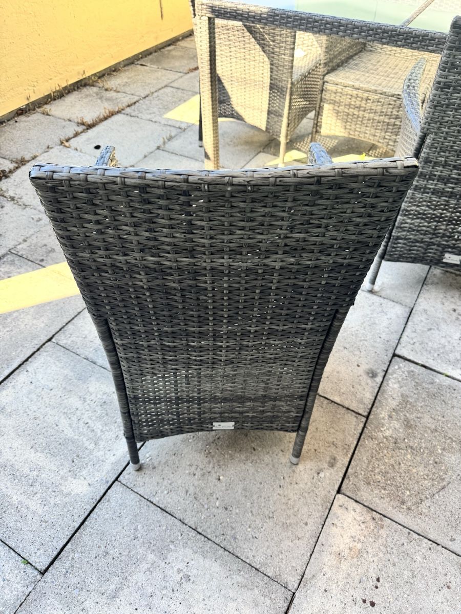 Set di tavolo e panche: Gartentisch mit 6 Stühlen – Usato da Heerbrugg venduto da verkaufat 3