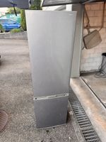 Sharp Kühlschrank freistehend grau