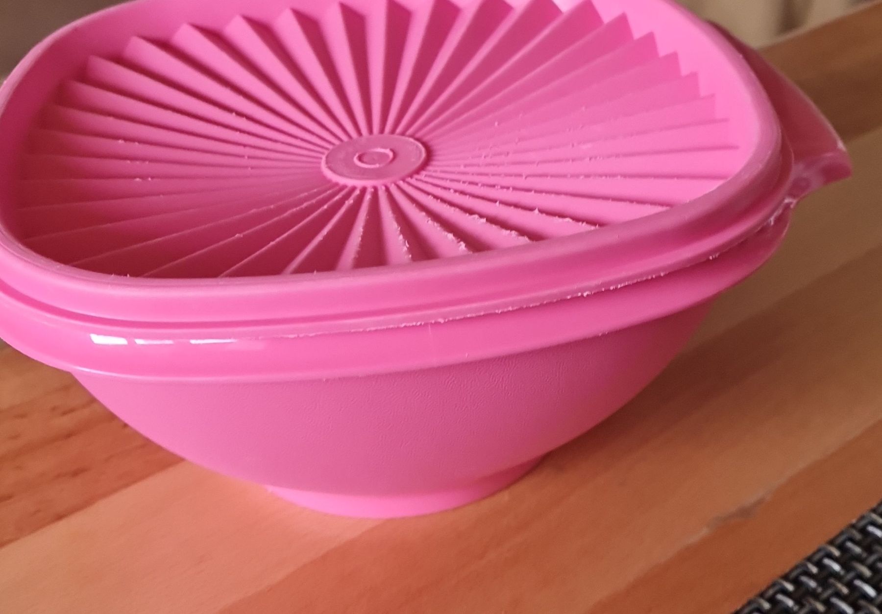Tupperware Contenitori & Simili: Tupperware vintage Behälter – Nuovo (secondo la descrizione) da Münsingen venduto da Cuci31