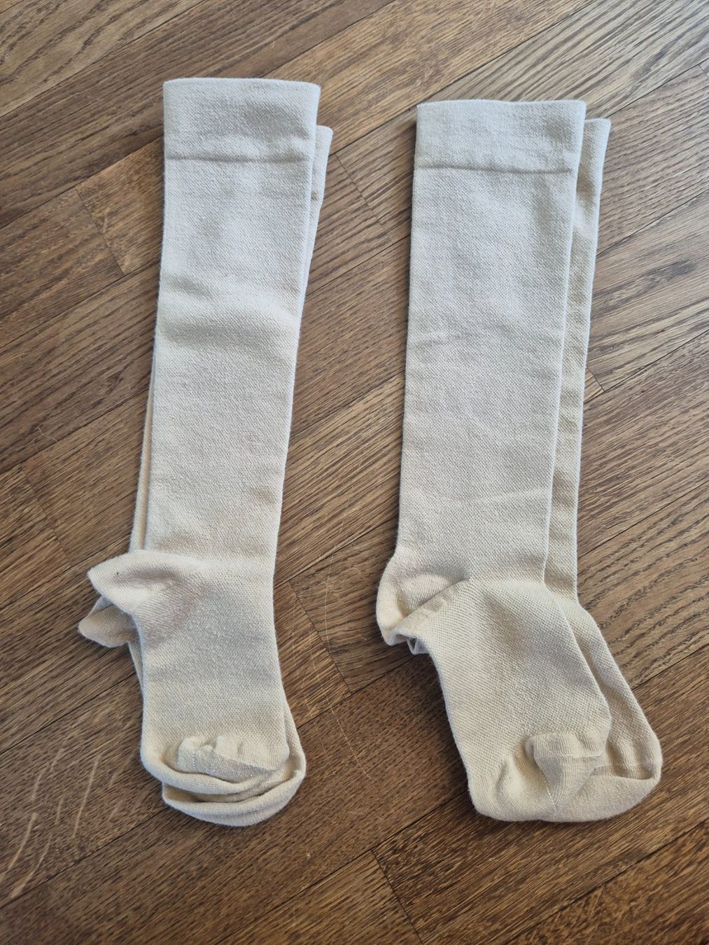 Calze: 2 pairs beige compression socks 37-38 – Usato da Zürich venduto da monadiederich