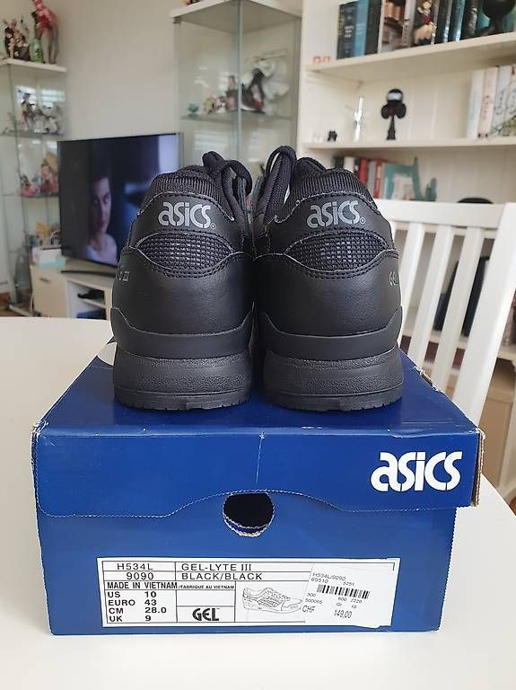 Scarpe da uomo: Asics Gel-Lyte 3 Special "Tripple Black" – Usato da Windisch venduto da Xabeba 2