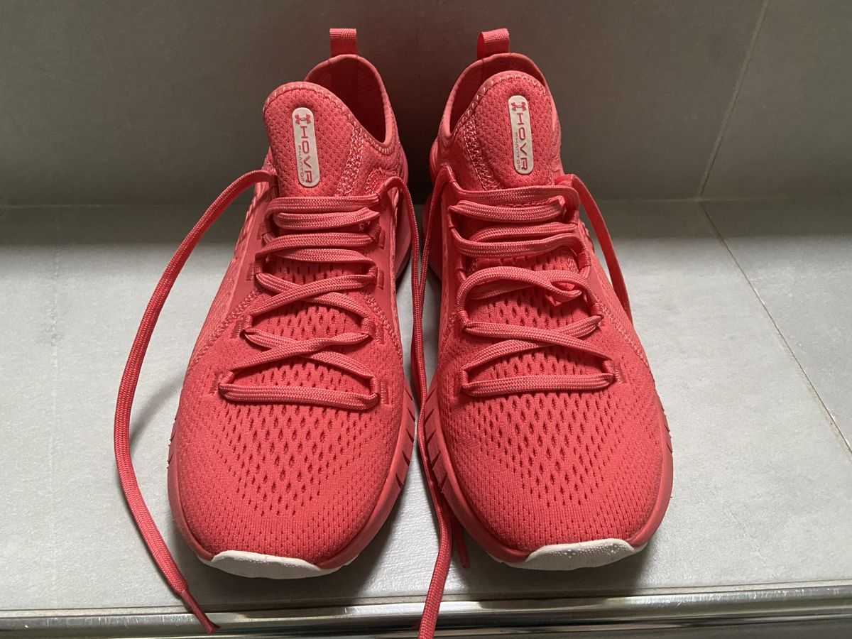 Under Armour Scarpe da donna: Sportschuh Under Armour – Nuovo (secondo la descrizione) da Büsserach venduto da vimeco.43