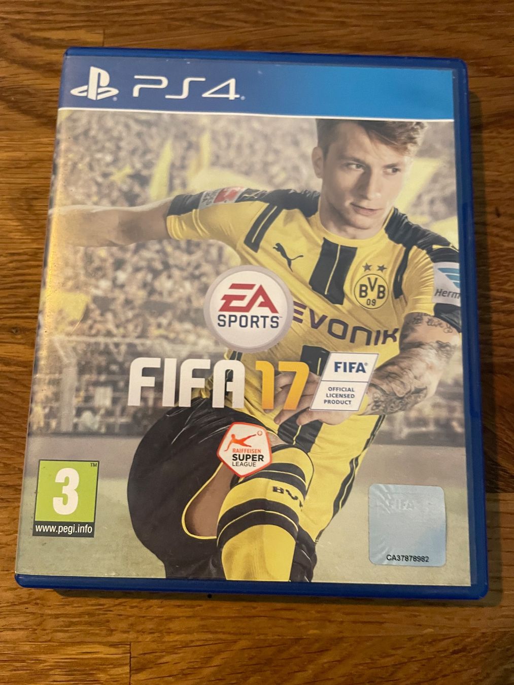 Giochi: FIFA 17 PS4 – Usato da Bülach venduto da bjoernbenny