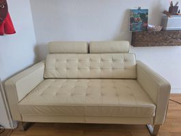 Echtleder Sofa Zweisitzer mit 2 zylindrischen Seitenkissen
