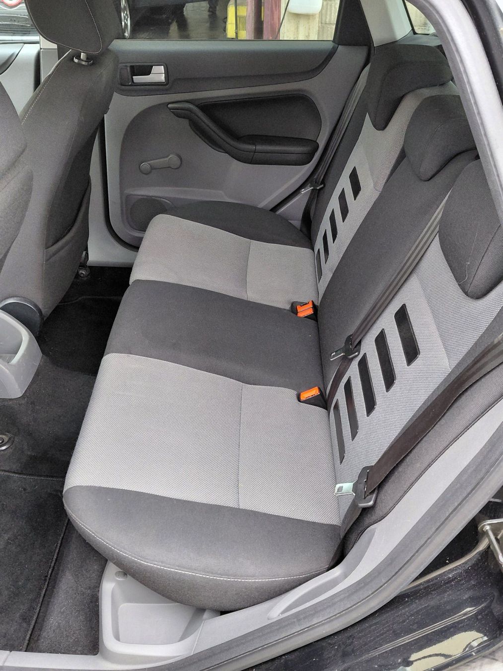 Ford Automobili: Ford Focus 1.8i – Difettoso da bonau venduto da bendechoo 4