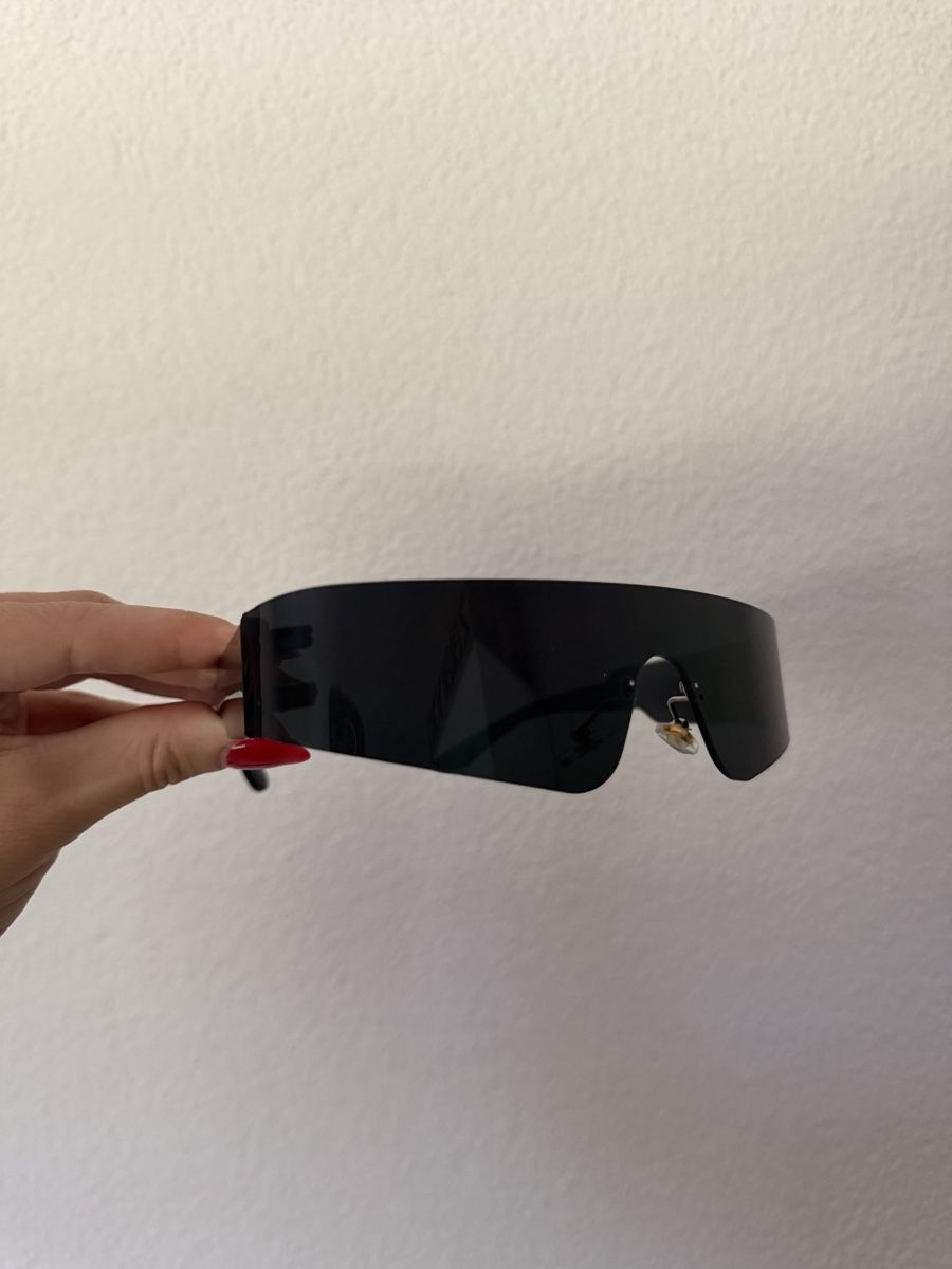 Brillen & Gläser: Shield Sunglasses Black – Neu und originalverpackt aus Gränichen von Domsiiiii 1