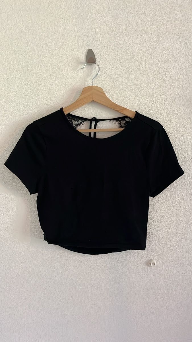 Shein Top: Haut noir dos nu – Usato da Martigny venduto da mar_p55z