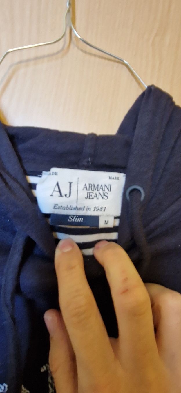 Armani Maglioni & Felpe: Armani Kapuzenpullover – Nuovo (secondo la descrizione) da Untersiggenthal venduto da utr_6m5b 1