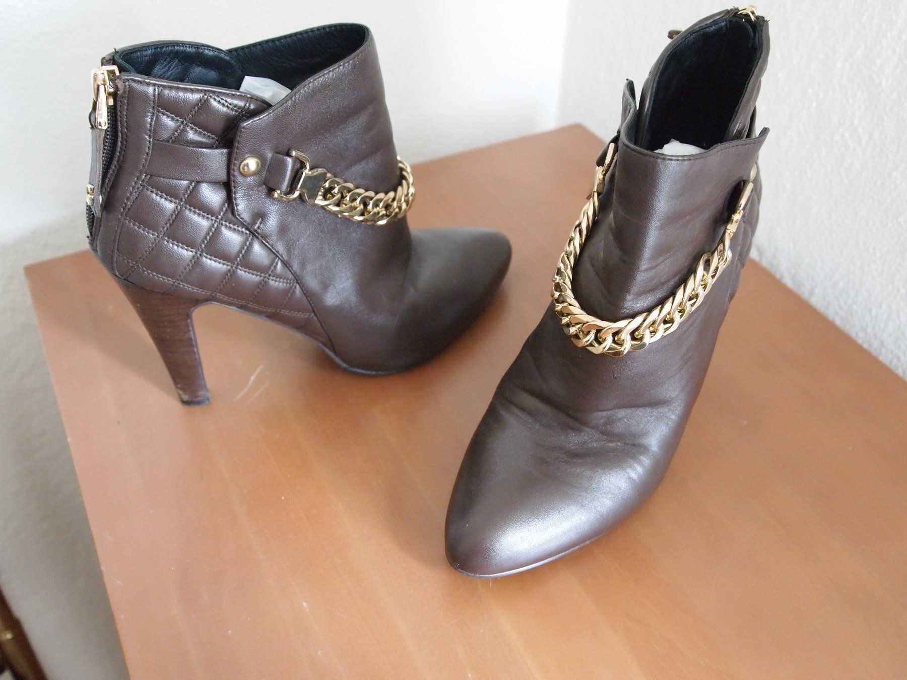 Scarpe da donna: Guess Echtleder Stiefeletten – Usato da Volketswil venduto da ald_2x9b 1