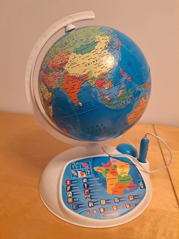 Sonstige Dekorationen & Accessoires: Globe interactif - Etat neuf – Gebraucht aus Plan-les-Ouates von ronnie75