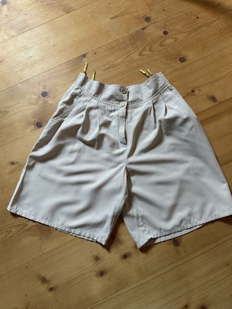 Vintage, Sommer-Shorts, Beige, Gr. 42, Top Zustand