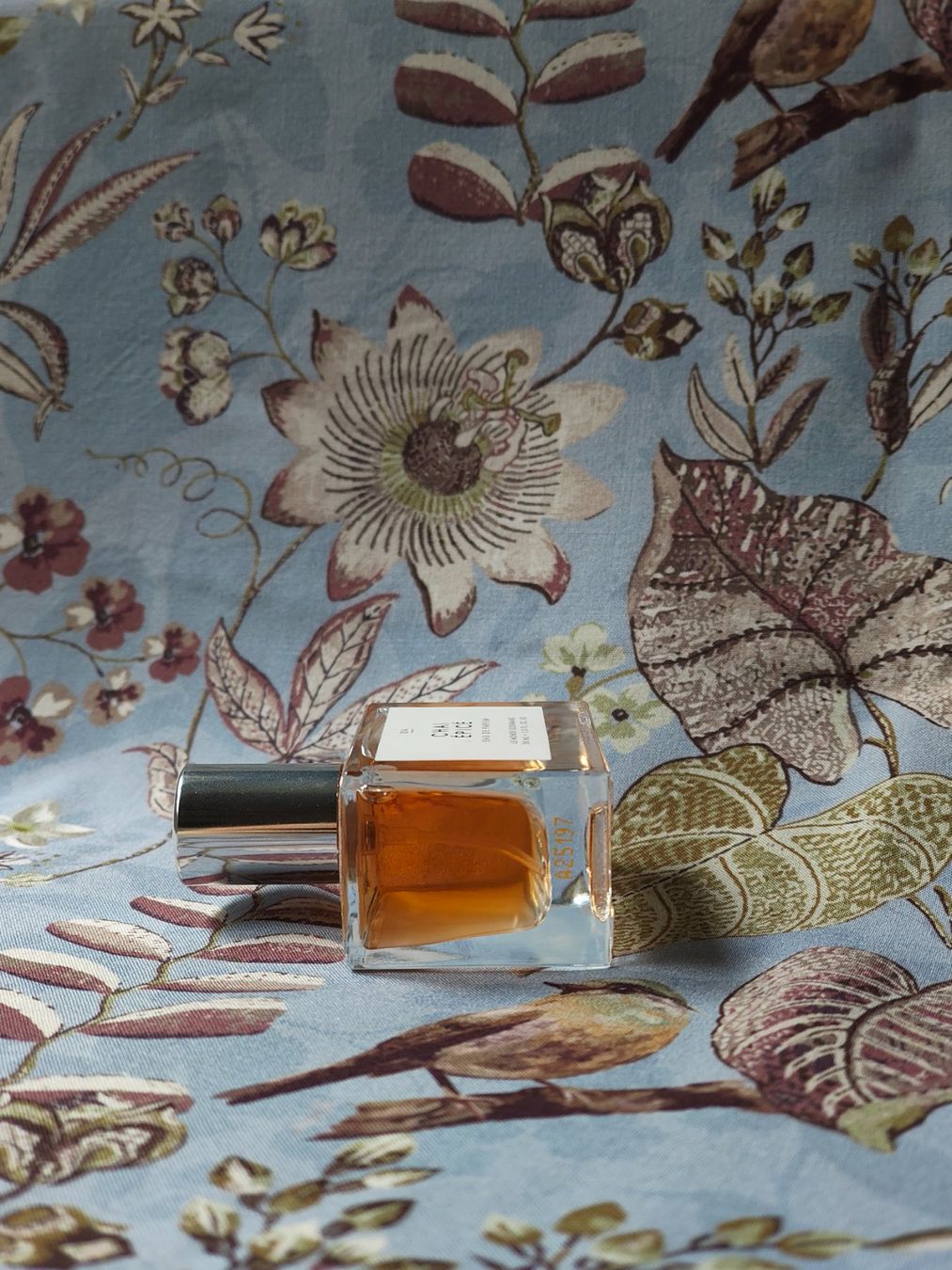 Profumi & Eau de Toilette: Chai Épicé Le Monde Gourmand – Usato da Basel venduto da Spooky_plants 2