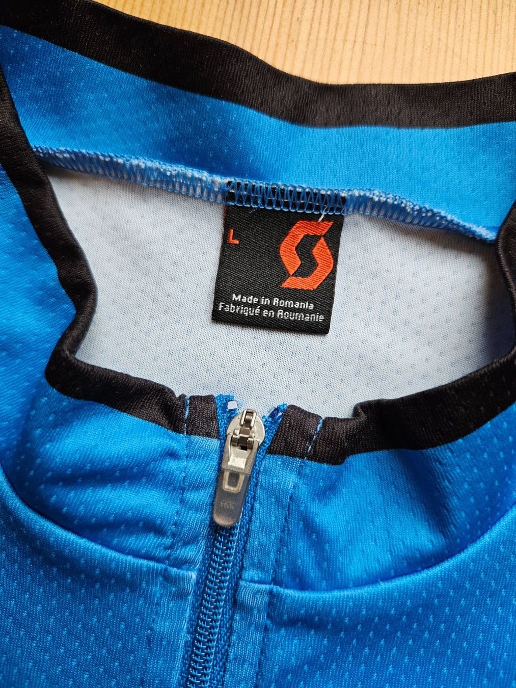 Scott Leibchen & Hosen: Radtrikot Scott Grösse L Velo Fahrrad Trikot Radsport – Gebraucht aus Hägglingen von United-Village-Trade 2