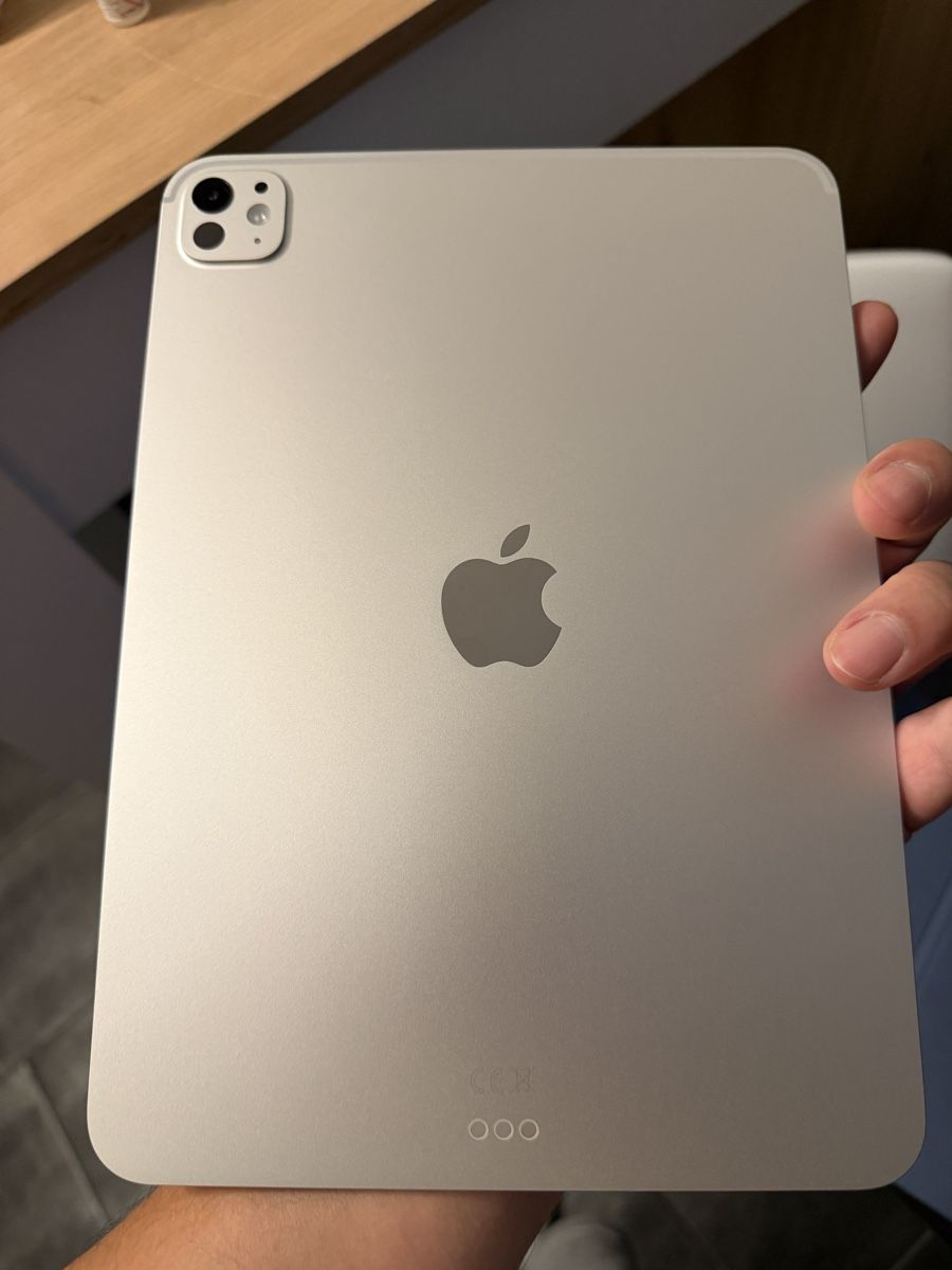Apple Tablet PC: iPad Pro m5 1To nano-texture accessoires – Neu (gemäss Beschreibung) aus Grône von NERV-02 1