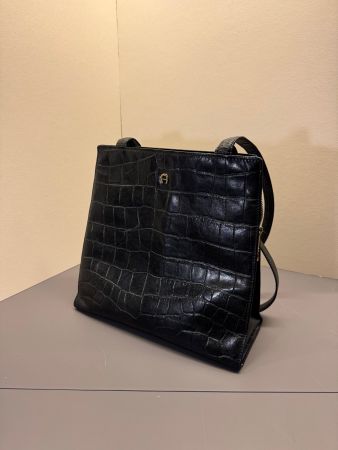 Aigner Handtasche Damen Leder schwarz