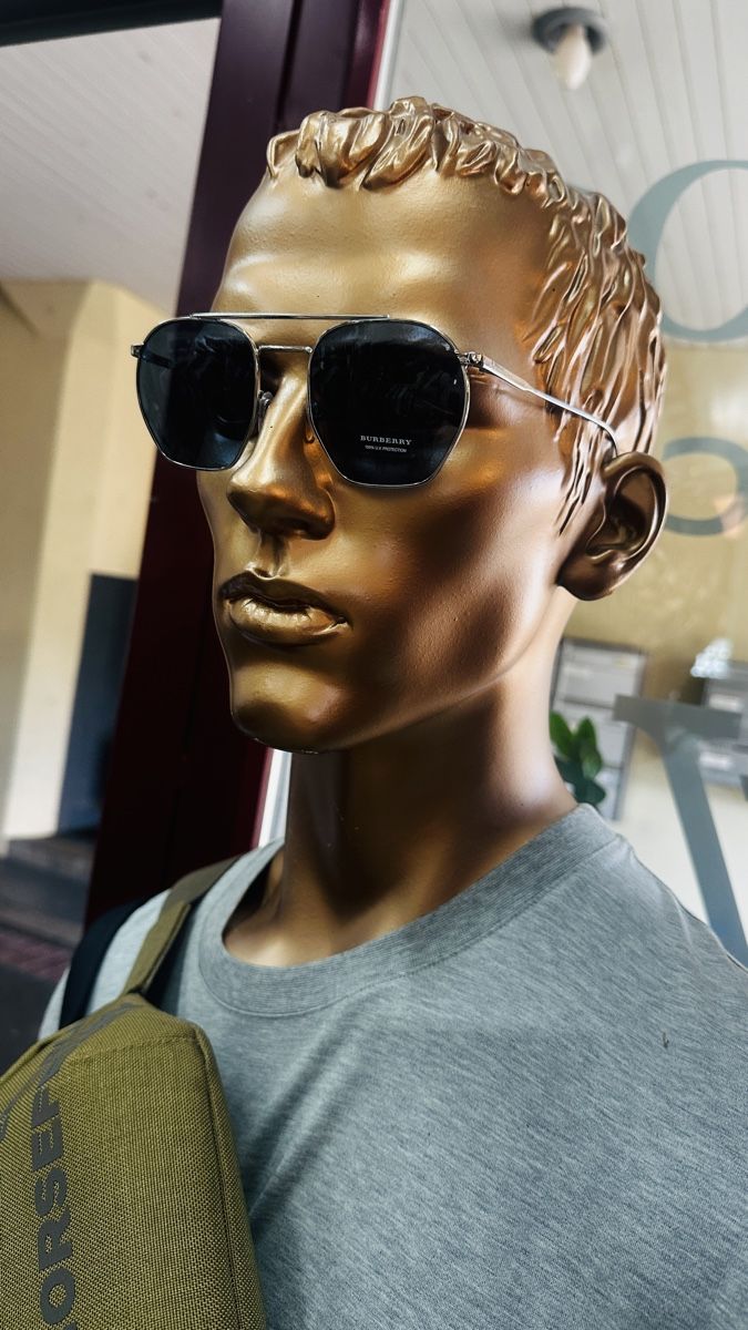 Burberry Occhiali & Lenti: Burberry Sonnenbrille neu – Nuovo e nell'imballaggio originale da Lachen SZ venduto da HelvetiaLuxury 5