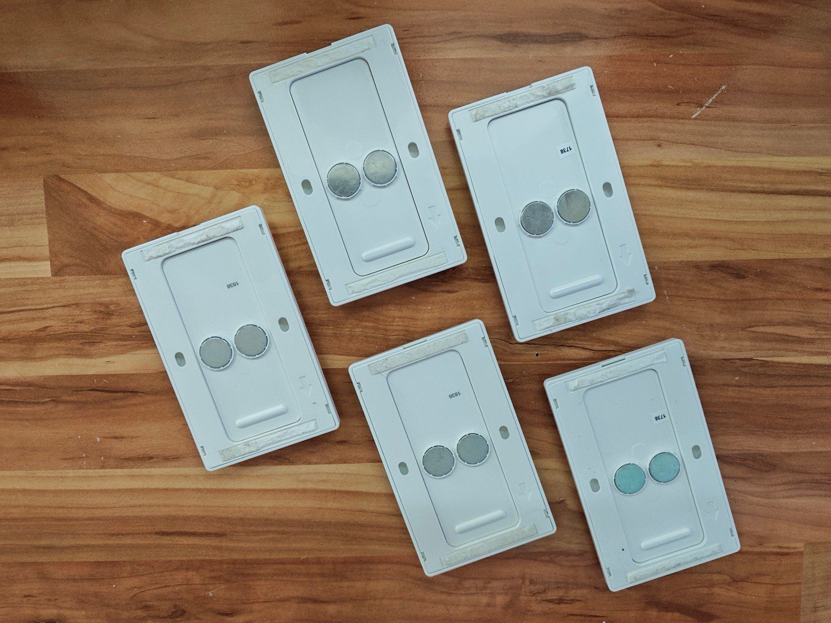 Philips Interrupteurs: Philips Hue Dimmschalter V1 kabellos – D'occasion à Bilten par Biltner 1