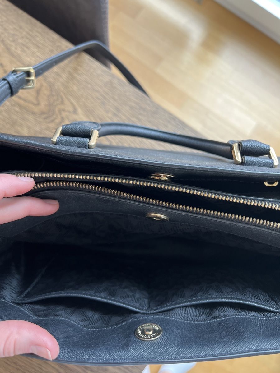 Michael Kors Borse da donna: Michael Kors Tasche schwarz – Usato da Winterthur venduto da van_j2qx 6
