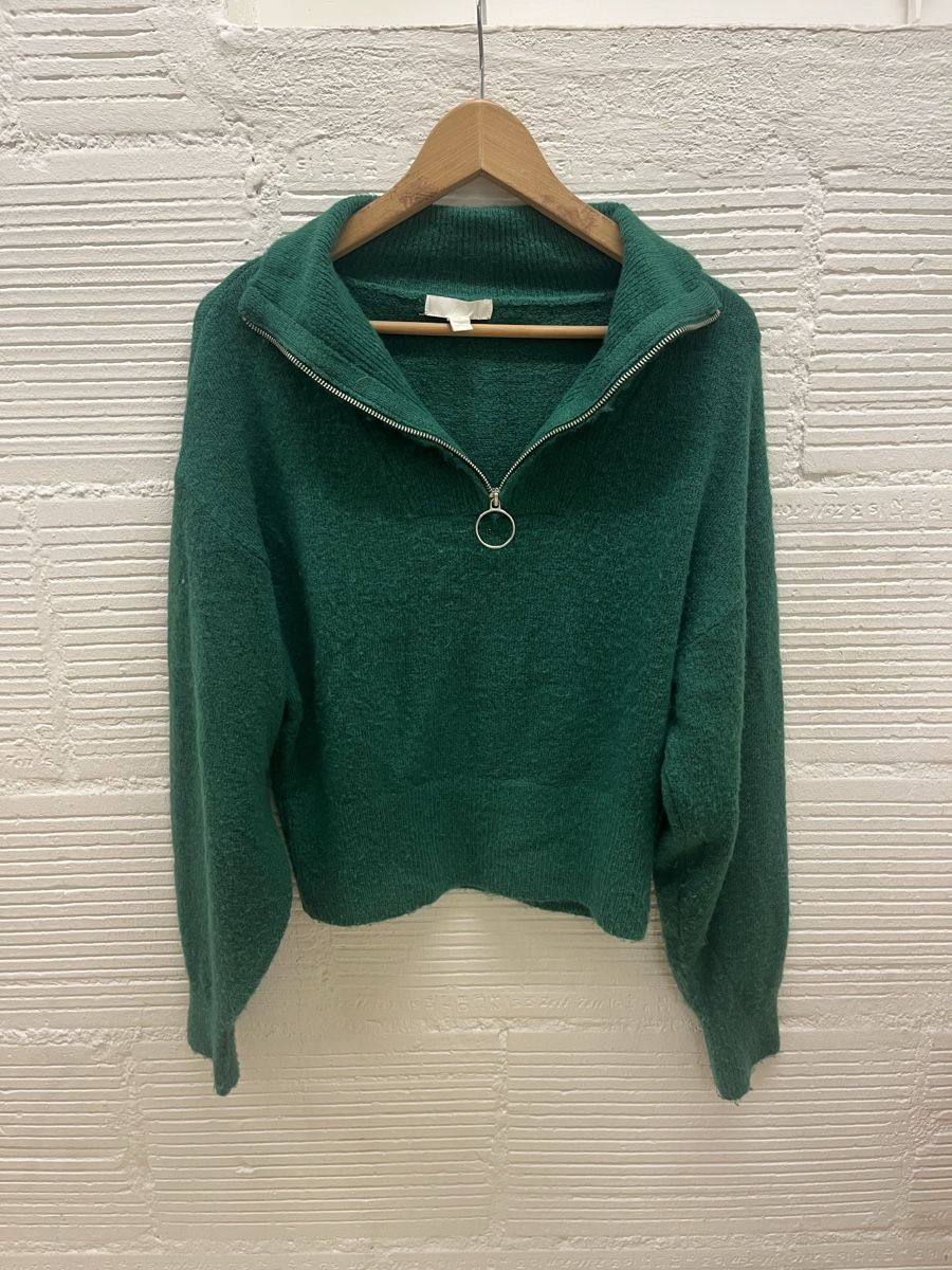 H&M Maglioni & Felpe: Grüner H&M Pulli mit Reissverschluss, Grösse S – Usato da Meilen venduto da jes_c25c