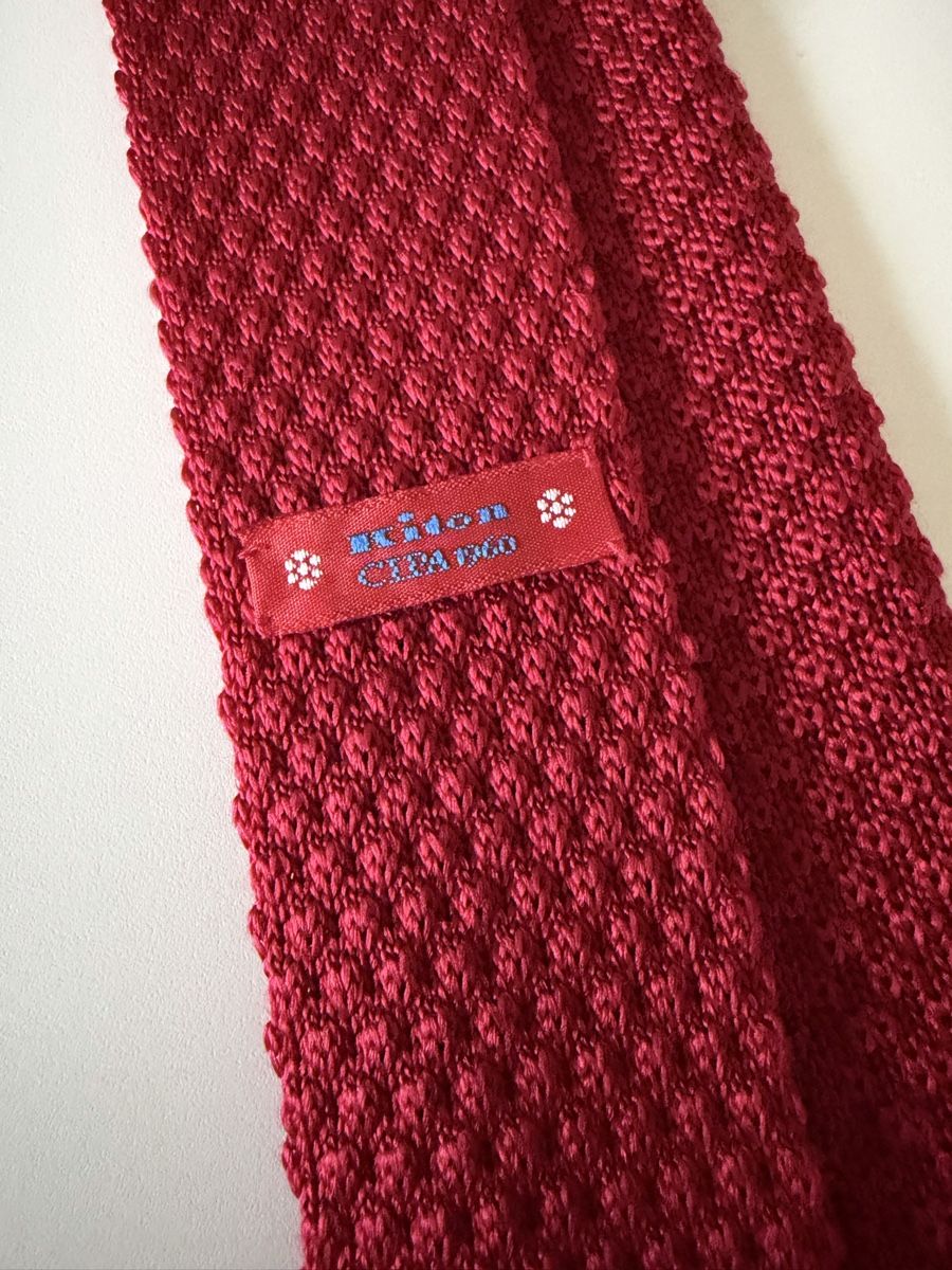 Kiton Cravatte: Kiton Krawatte – Nuovo (secondo la descrizione) da Wohlen AG venduto da zrhdus 1