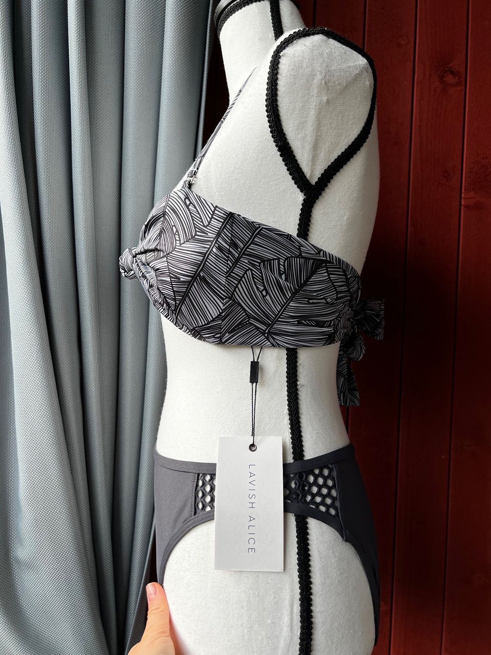 Badekleider & Bikinis: Neue Bikini  lavish alice M – Neu und originalverpackt aus Riehen von edu_92w7 3