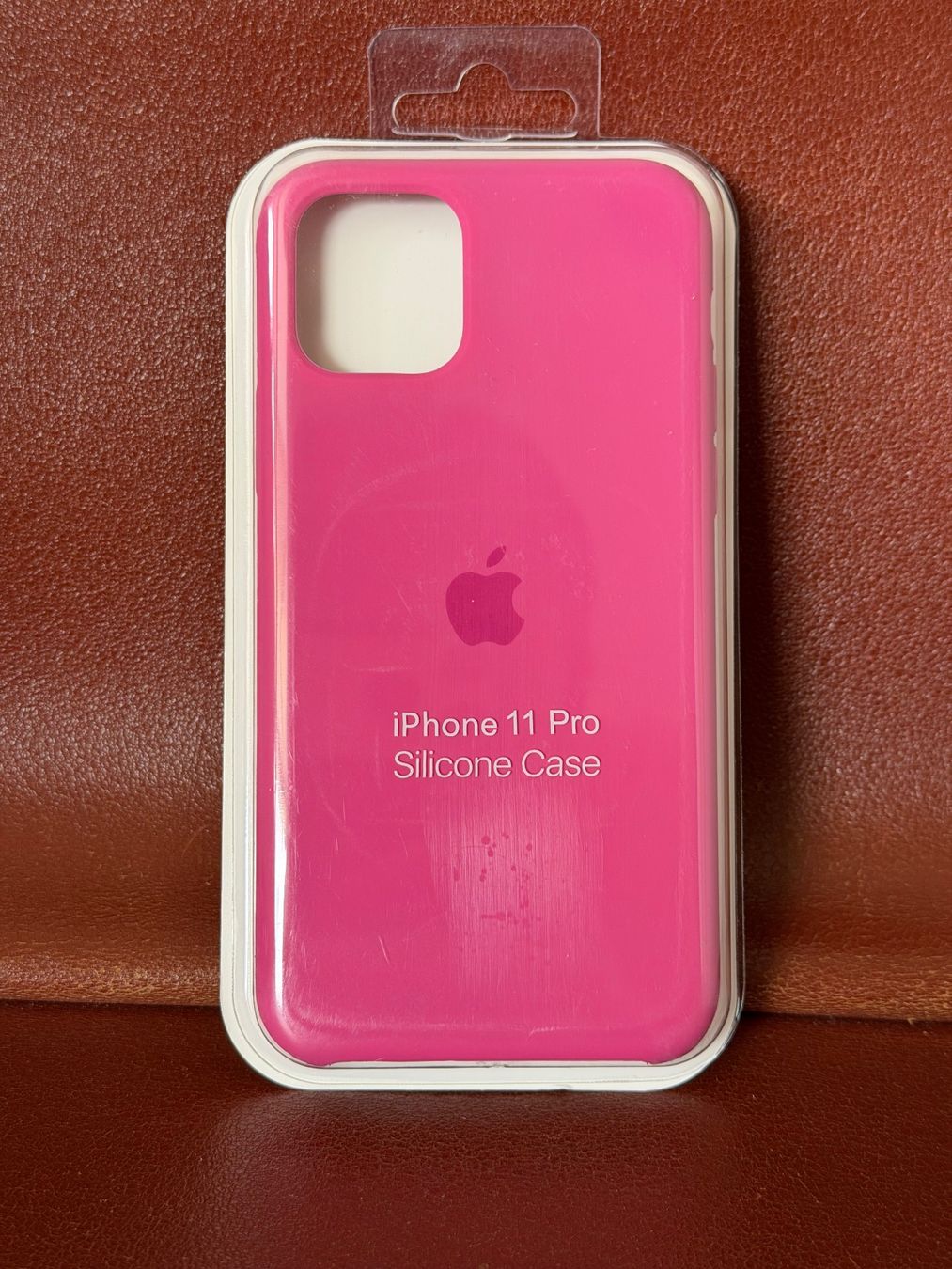 Apple Covers & Schutzfolien: Apple iPhone 11 Pro Silicone Case Rosa – Neu und originalverpackt aus Zürich von Smp